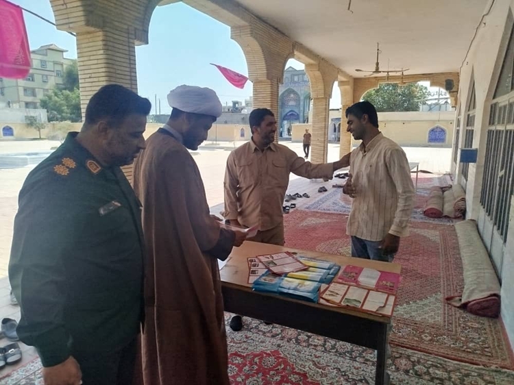 برگزاری میز خدمت بمناسبت هفته دامپزشکی در شهرستان سیریک 